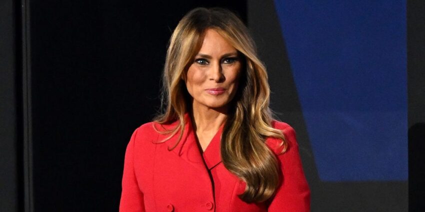 Kampanye Media Sosial Melania Trump Berjalan Penuh